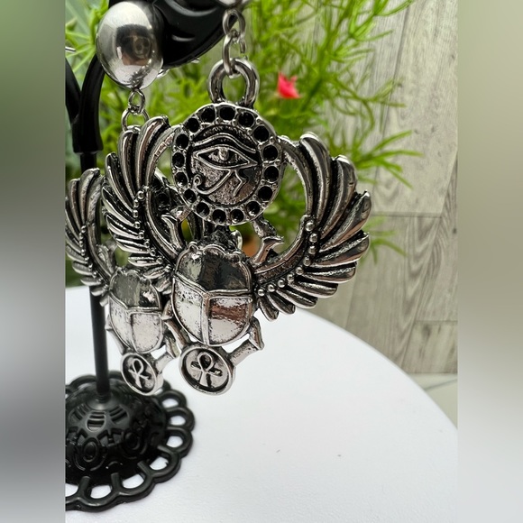 Ancient Egyptian Beetles Spiritual Statement Earrings  -  Eye of Ra Earrings - Picture 8 of 10